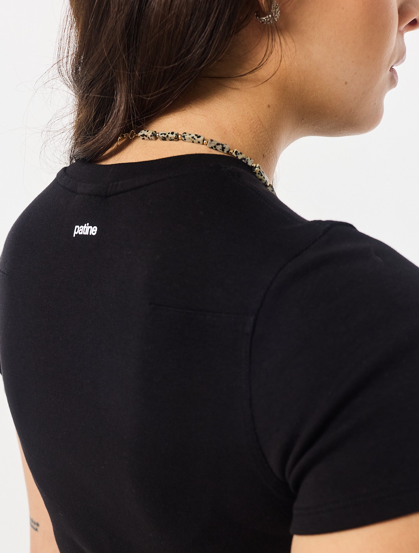 Rose mesure 1,73m et porte sa taille habituelle, la taille S