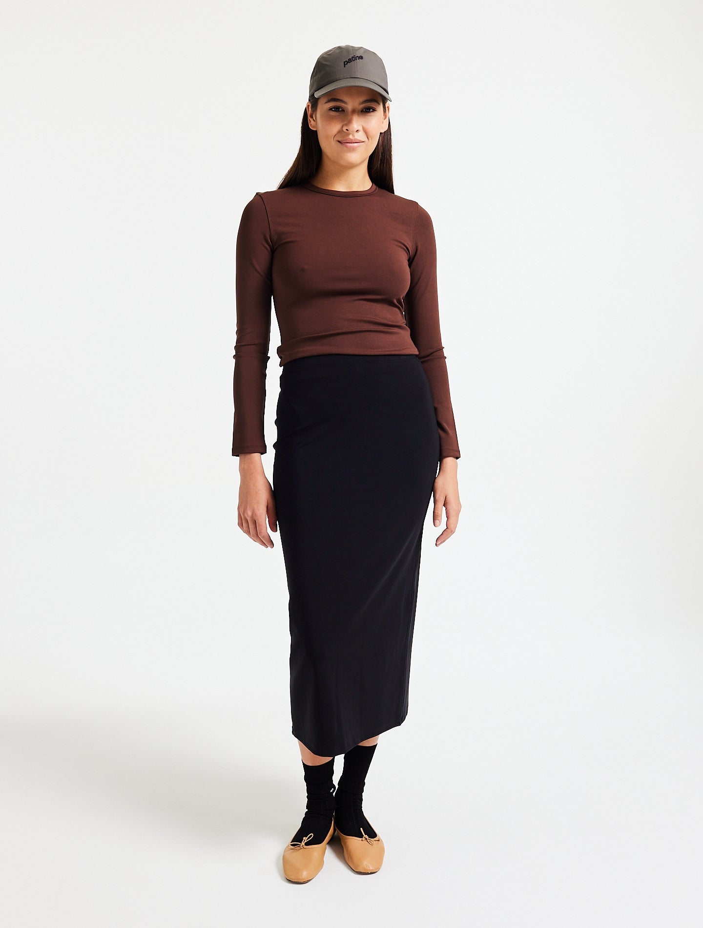 Rose porte la jupe en S