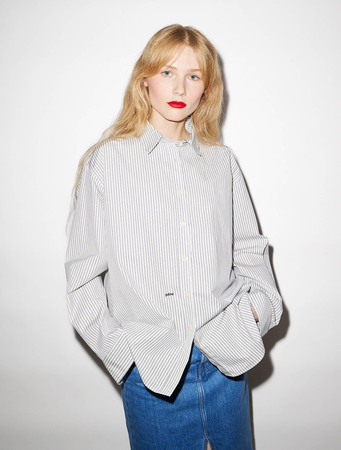 La chemise CEO en popeline de coton bio Poppy Blanc cheesecake rayée marine